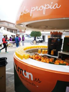 Stand de Zumón en la carrera trail de Vilavella